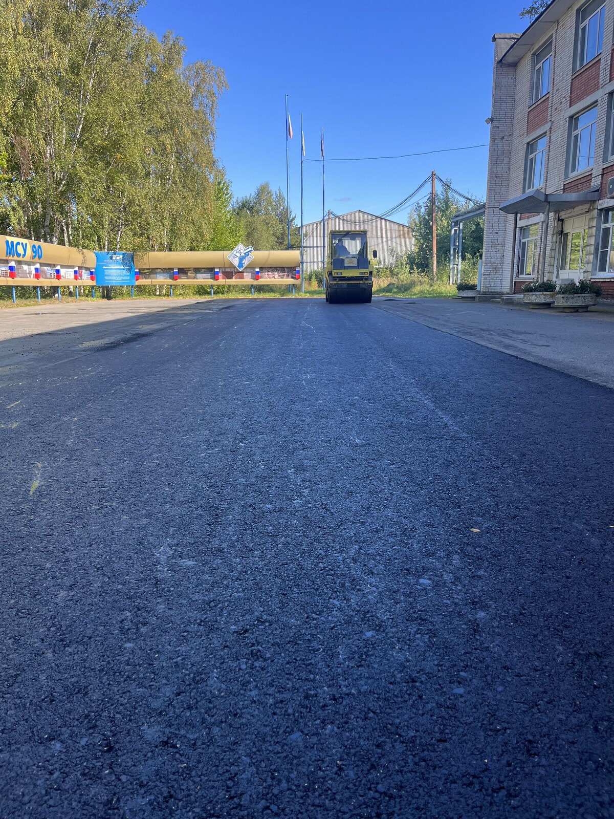 Фрезерование и укладка асфальта в Сосновом Бору